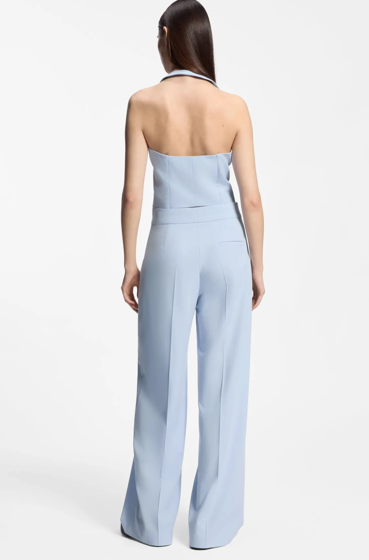 Hose aus Stretch-Gewebe mit weitem Beinverlauf