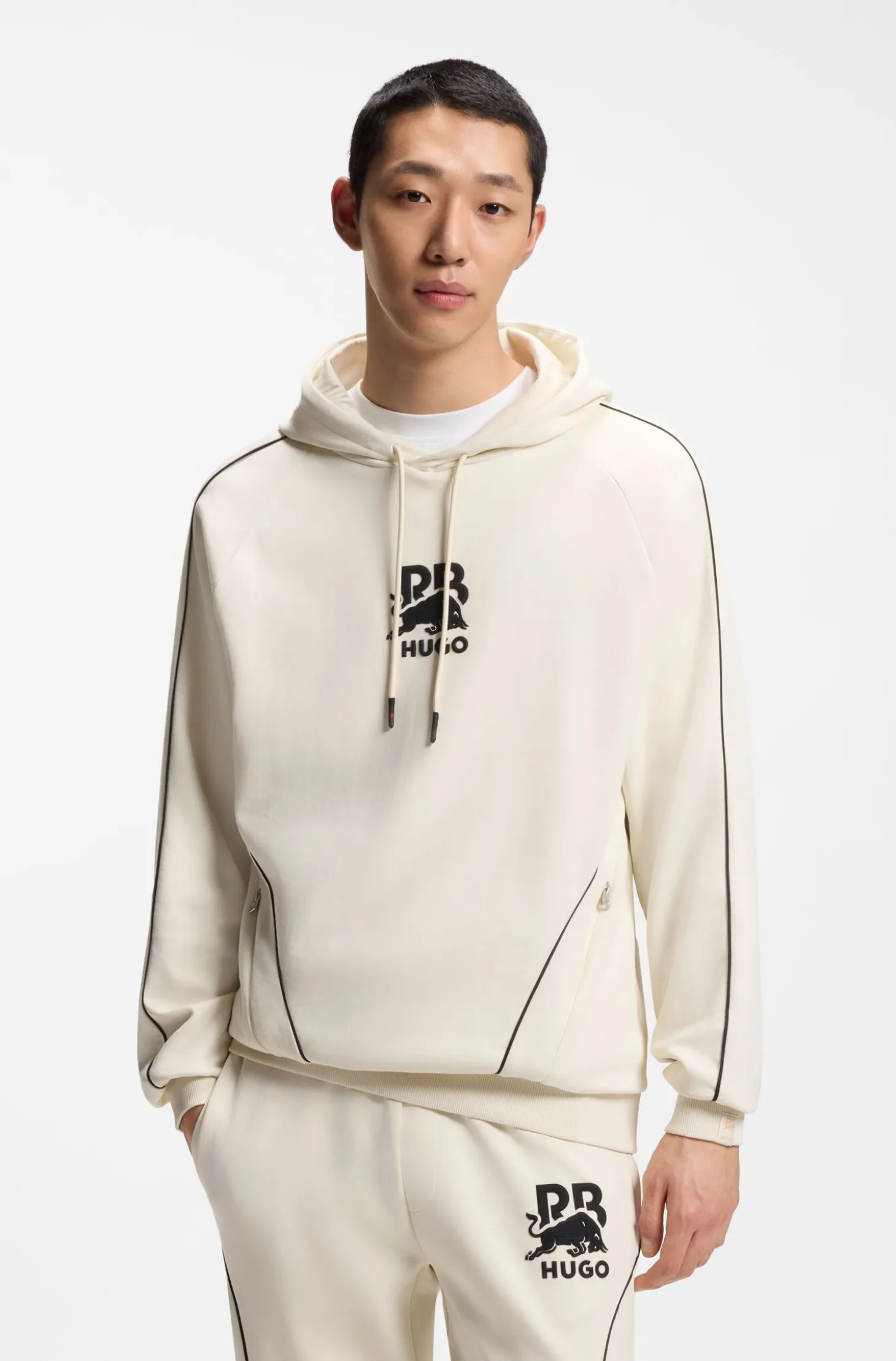 HUGO x RB Hoodie aus Stretch-Baumwolle mit Stier-Motiv