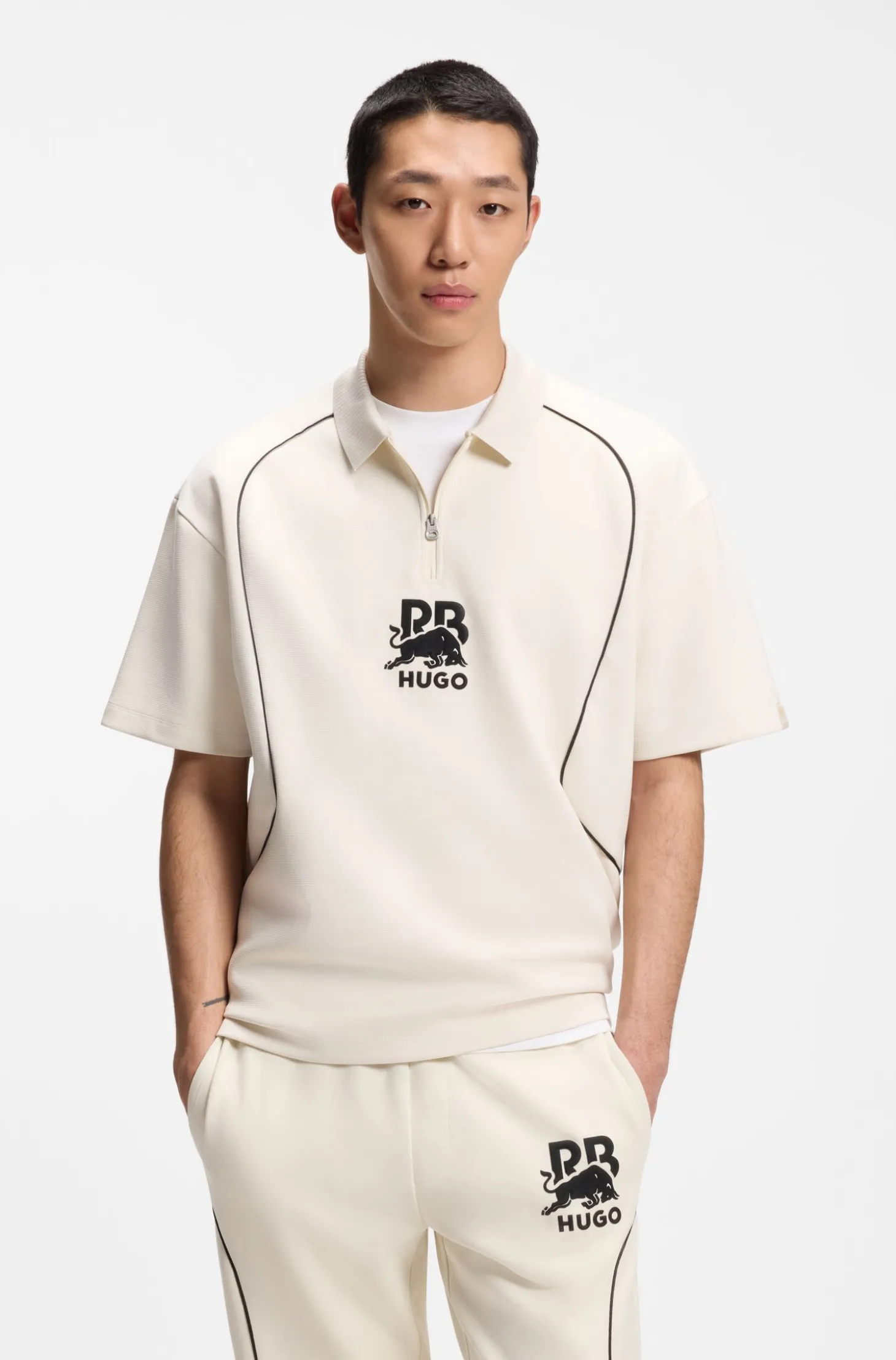 HUGO x RB Poloshirt mit Stier-Motiv