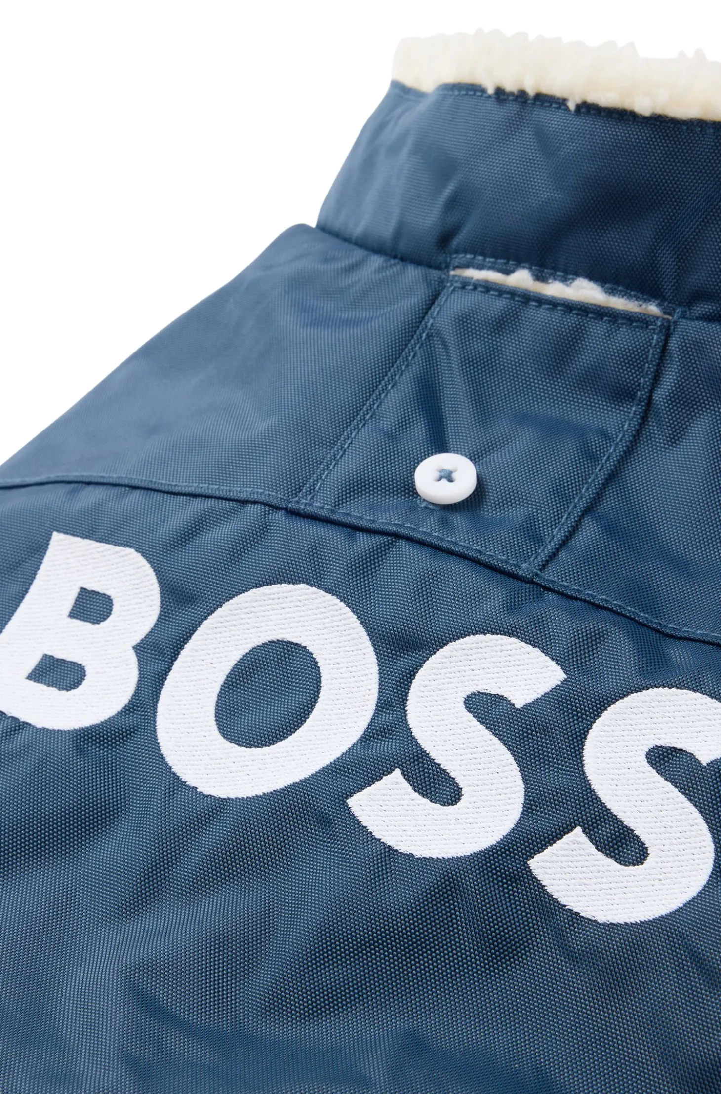 Hunde-Parka mit kontrastfarbenem Logo