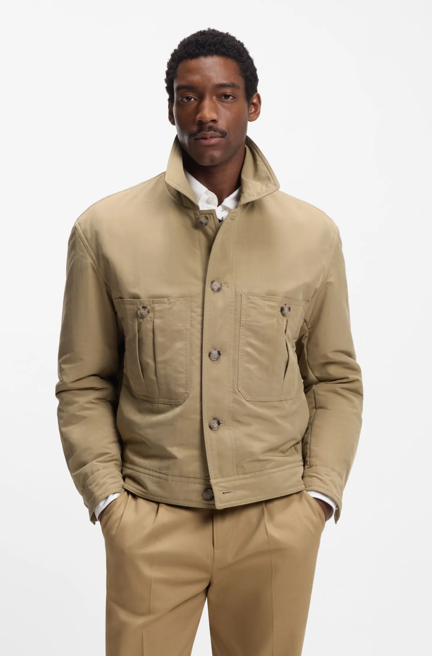 Jacke aus angerautem Gewebe mit wasserabweisendem Finish