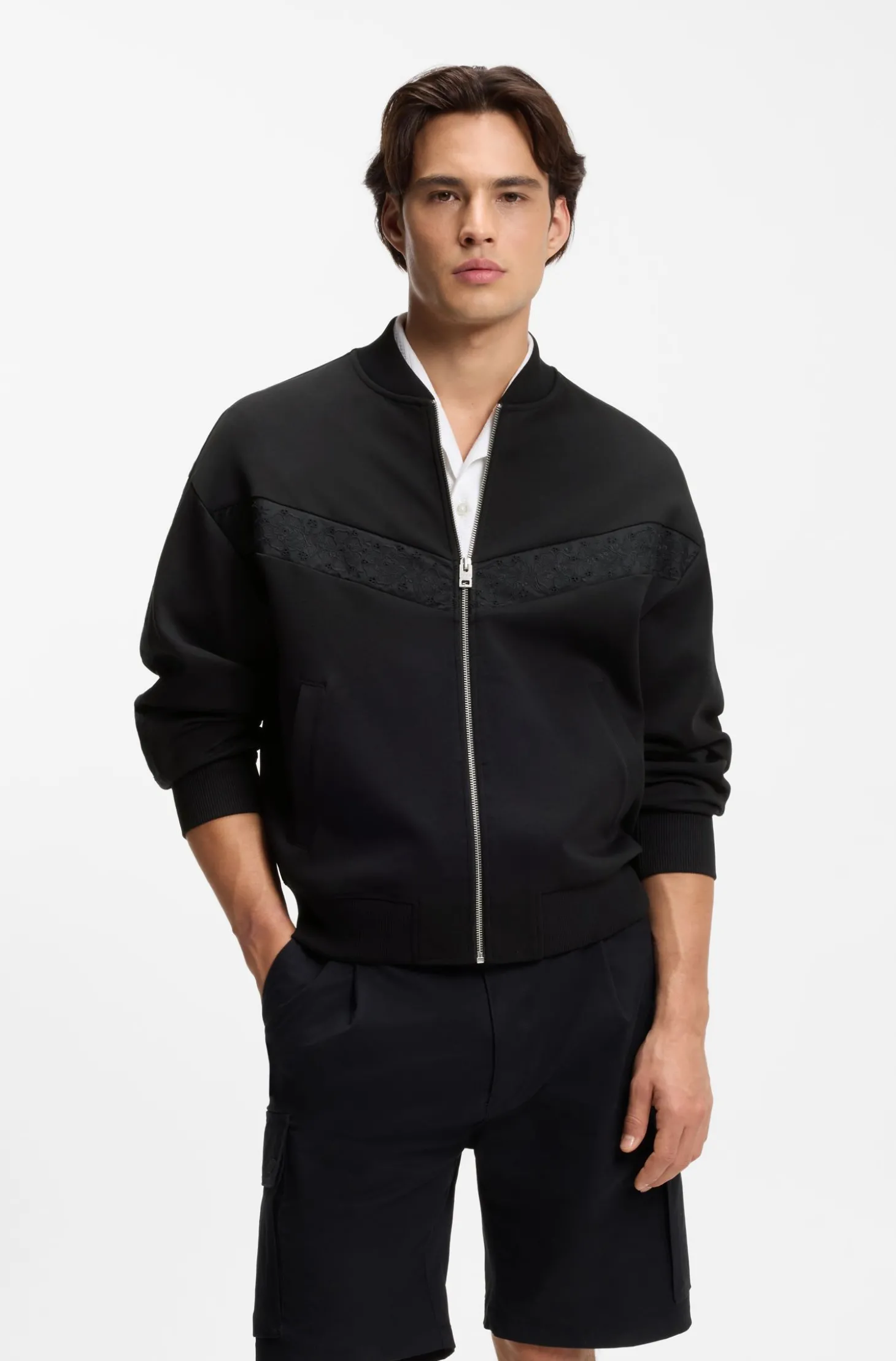 Jacke aus Baumwoll-Mix mit Lochstickerei-Streifen