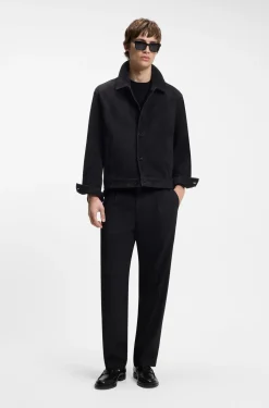 Jacke aus Veloursleder mit abgestepptem Detail an der Brusttasche