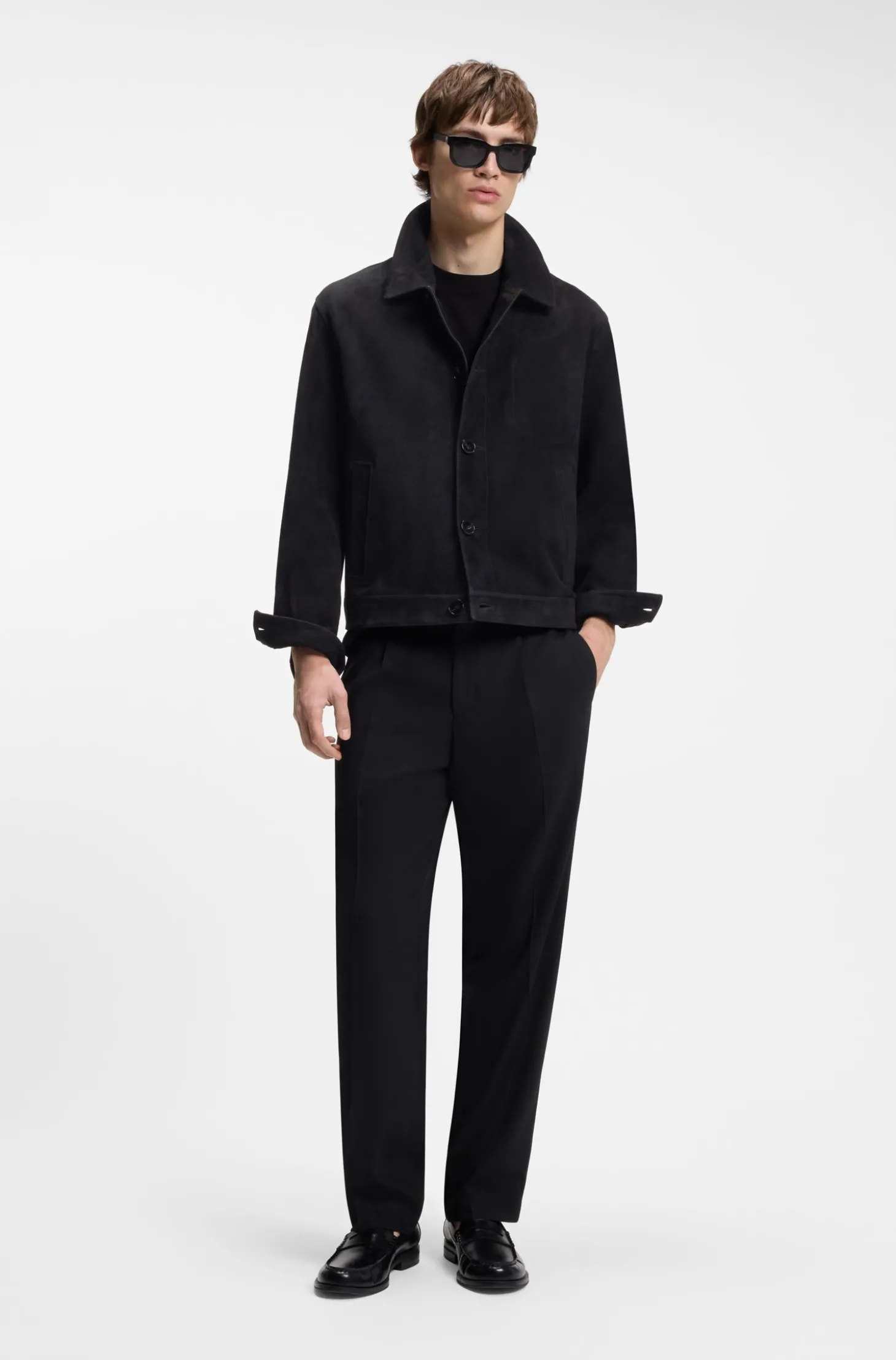 Jacke aus Veloursleder mit abgestepptem Detail an der Brusttasche
