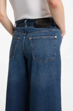 Jeans aus festem blauem Denim mit weitem Beinverlauf