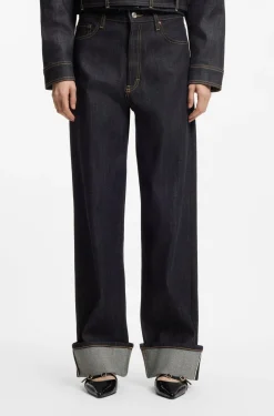 Jeans aus japanischem Selvedge-Denim mit weitem Beinverlauf