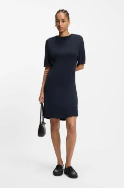 Jersey-Kleid mit Drapierung hinten