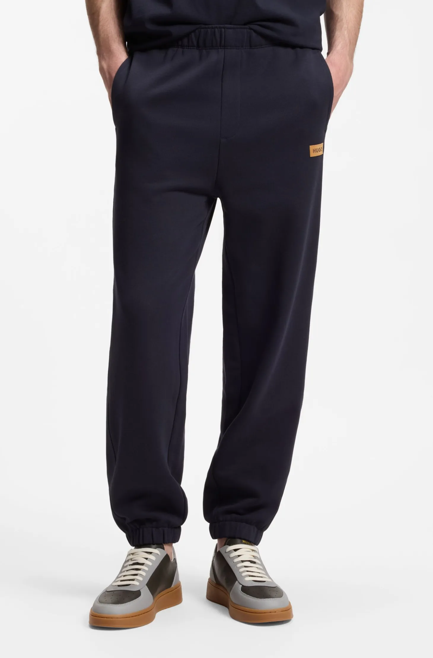 Jogginghose aus Baumwoll-Terry mit Logo-Badge