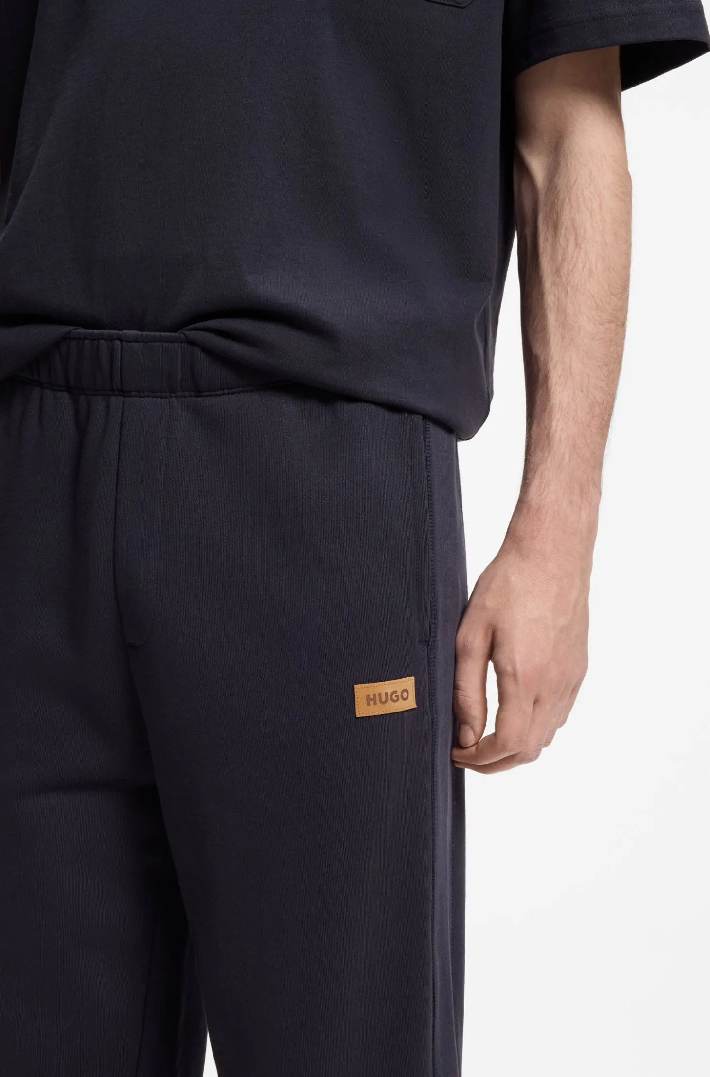 Jogginghose aus Baumwoll-Terry mit Logo-Badge