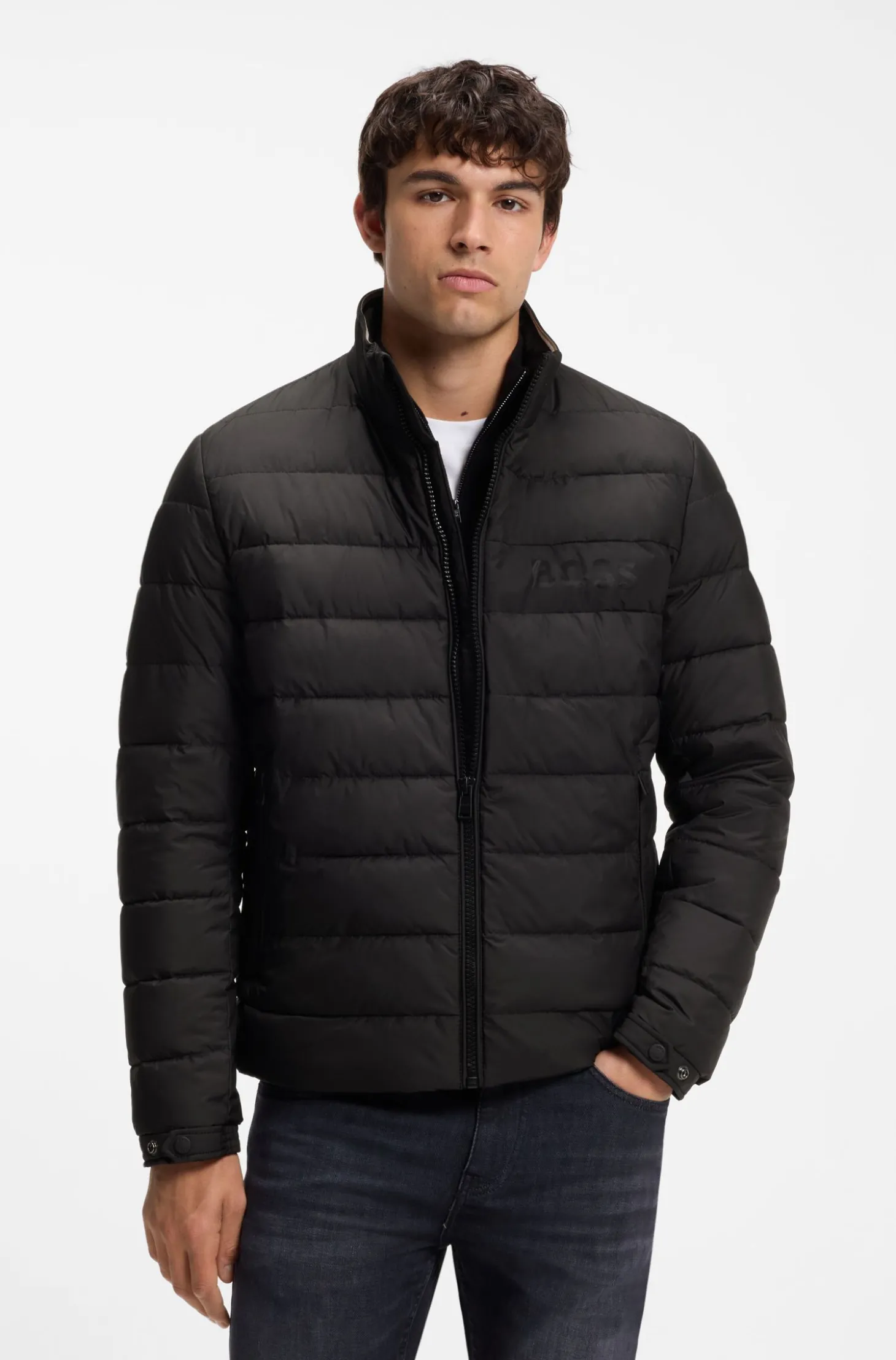Klassische wattierte Jacke mit Reißverschluss
