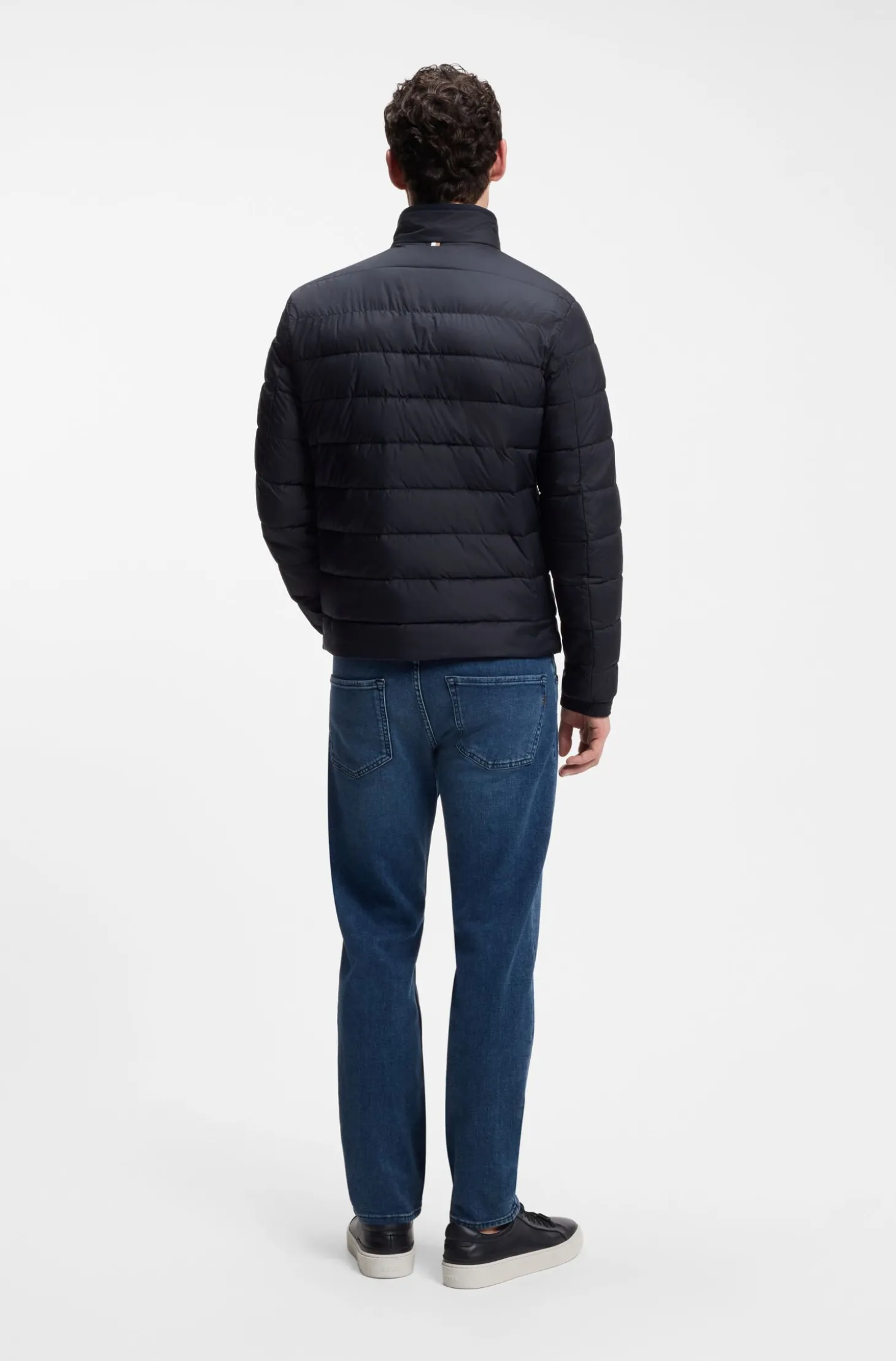 Klassische wattierte Jacke mit Reißverschluss