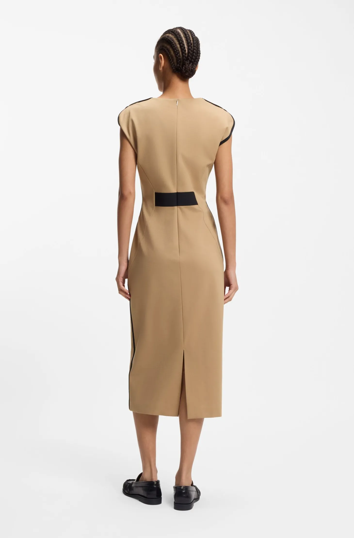 Kleid aus Stretch-Jersey mit Taillen-Detail