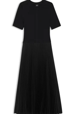 Kleid aus verschiedenen Materialien mit Faltenrock