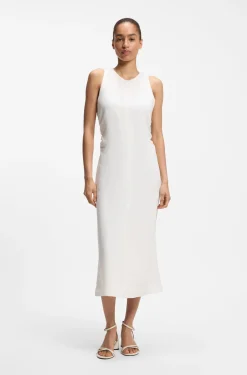 Kleid in A-Linie mit gerafften Seiten