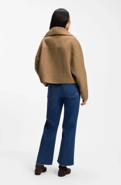 Kurze Oversized-Fit Jacke mit abnehmbarem Schal