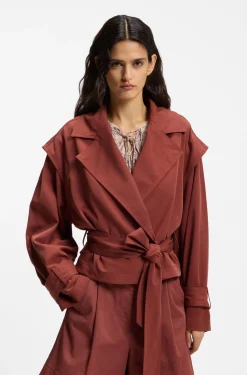 Kurze Trenchjacke mit Gürtel