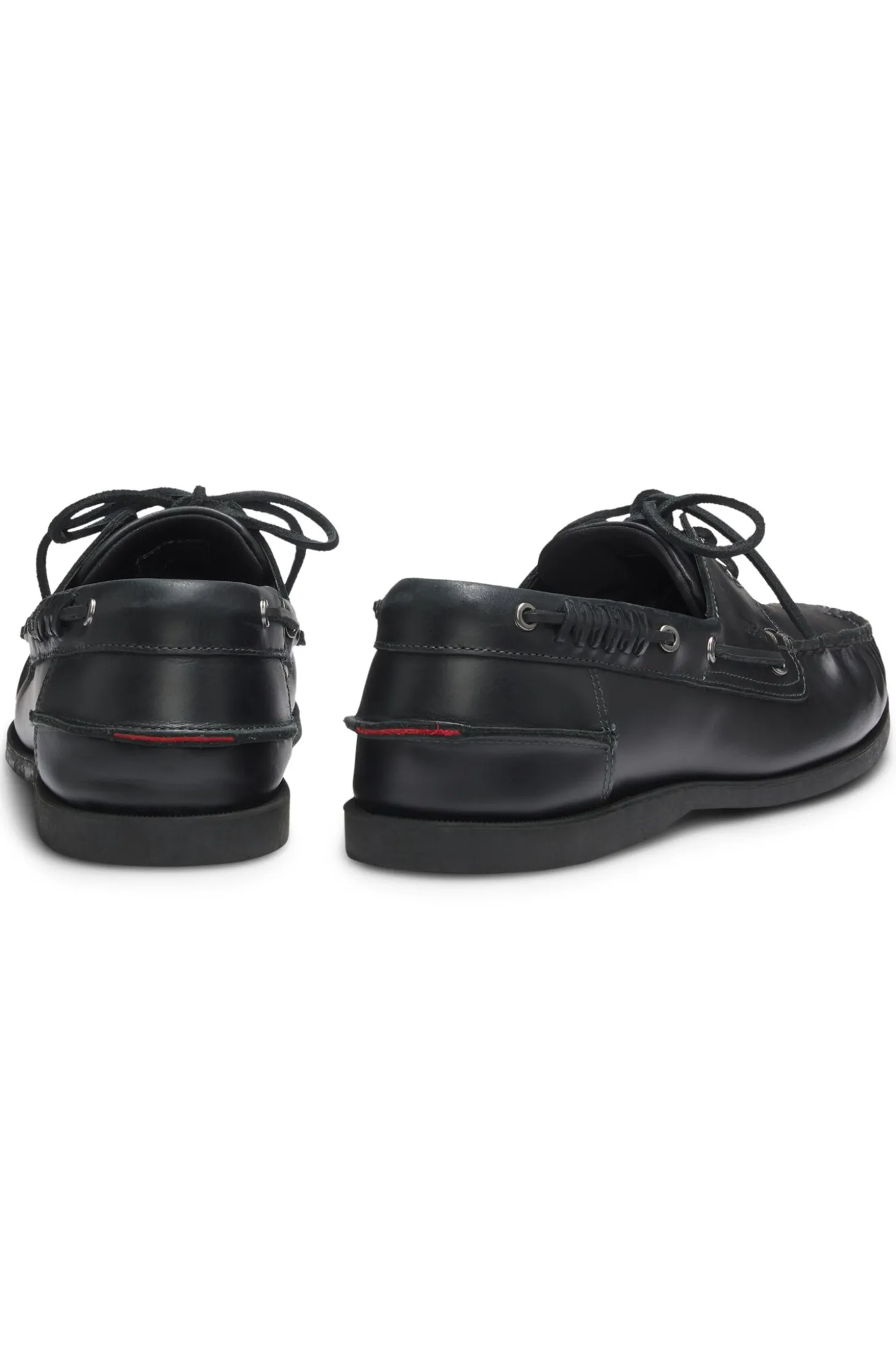 Leder-Bootsschuhe mit Schnürdetail
