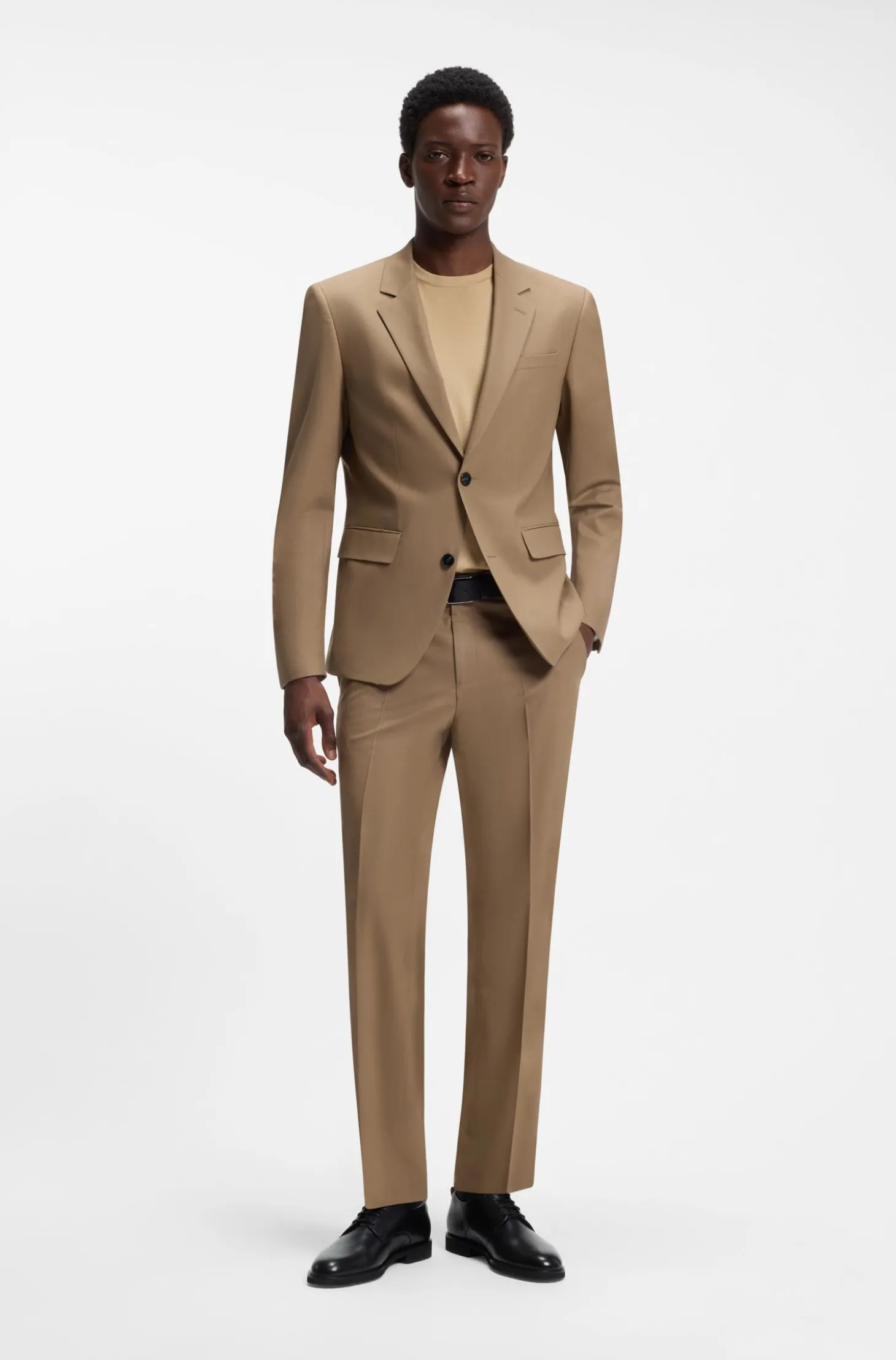 Leder-Derbys mit Budapester-Details