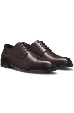 Leder-Derbys mit Zehenkappe
