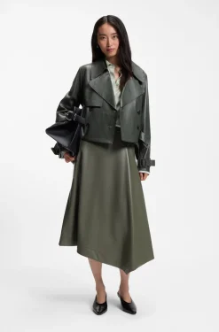 Lederjacke im Trenchcoat-Stil