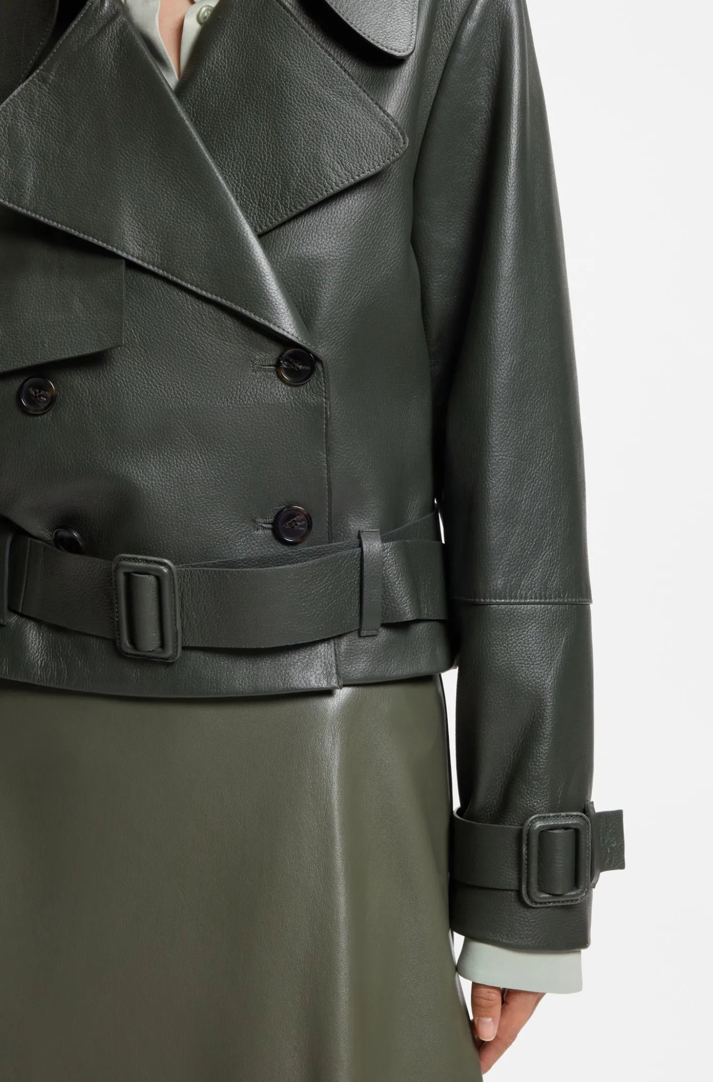 Lederjacke im Trenchcoat-Stil
