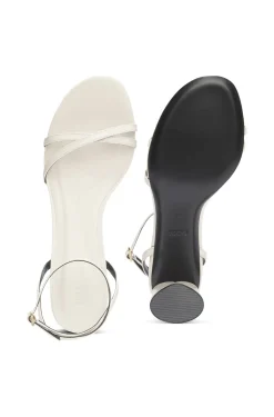 Ledersandalen mit Blockabsatz und Riemchen