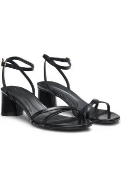 Ledersandalen mit Blockabsatz und Riemchen