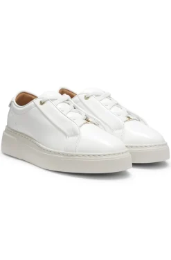 Ledersneakers mit integriertem Keilabsatz