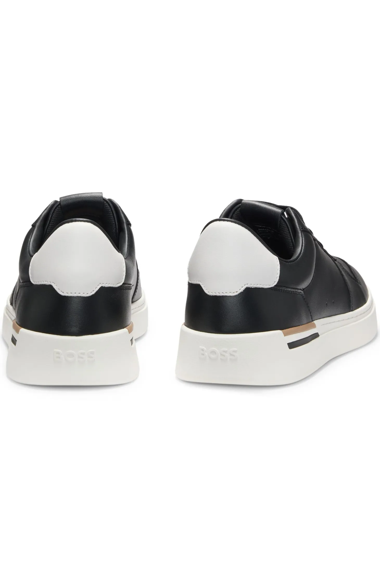 Ledersneakers mit kontrastfarbenen Logos