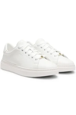 Ledersneakers mit Logo-Prägung