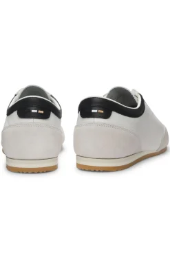 Ledersneakers mit Veloursleder-Details