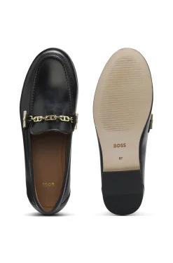 Loafer aus Leder mit Ketten- und Logo-Detail