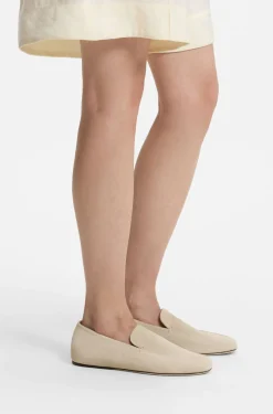 Loafers aus Veloursleder mit Laufsohle aus Leder