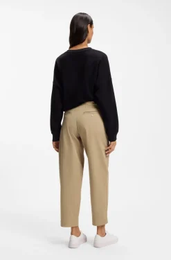 Loose-Fit Chino aus Stretch-Baumwolle mit Twill-Struktur