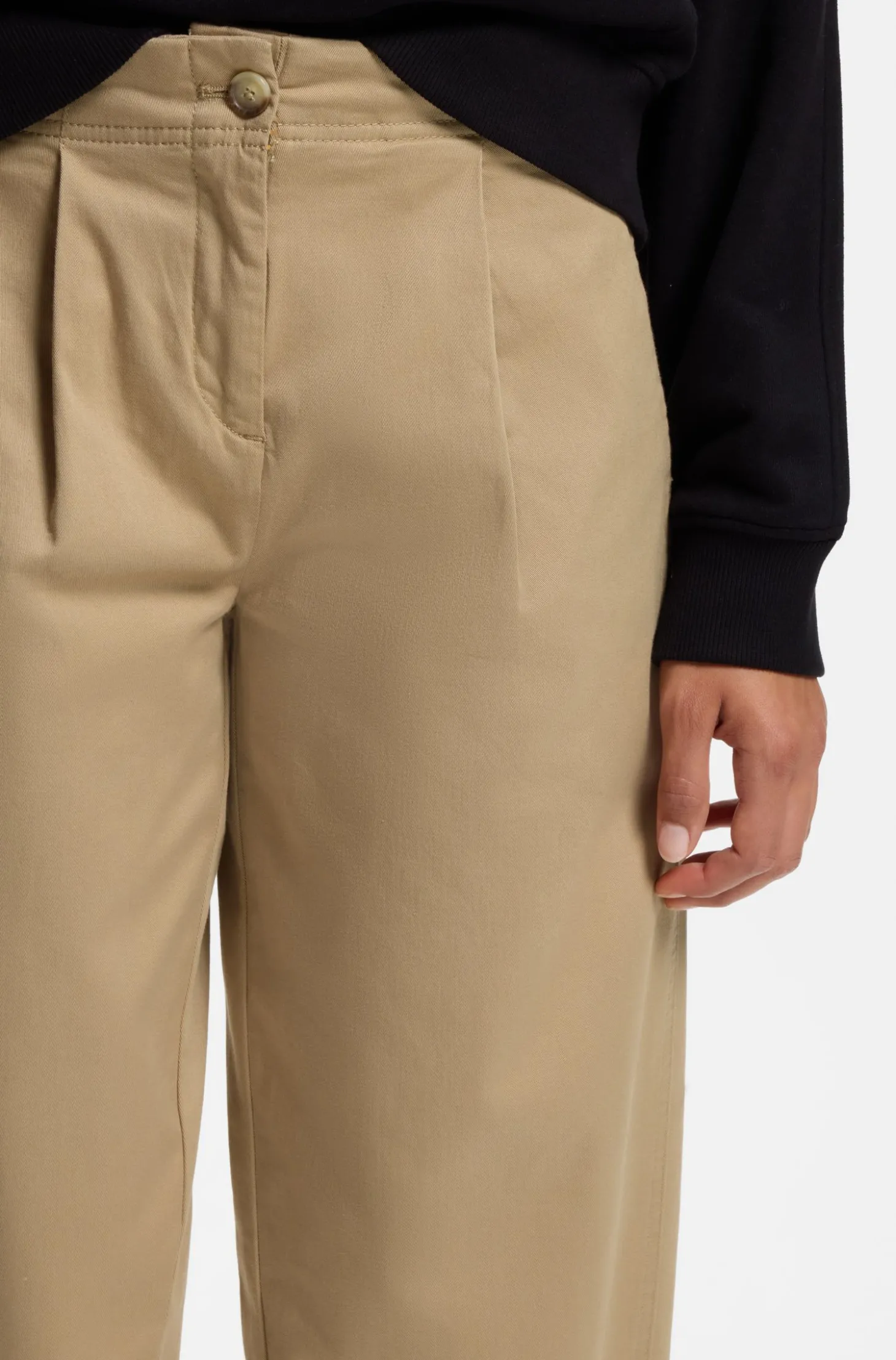 Loose-Fit Chino aus Stretch-Baumwolle mit Twill-Struktur
