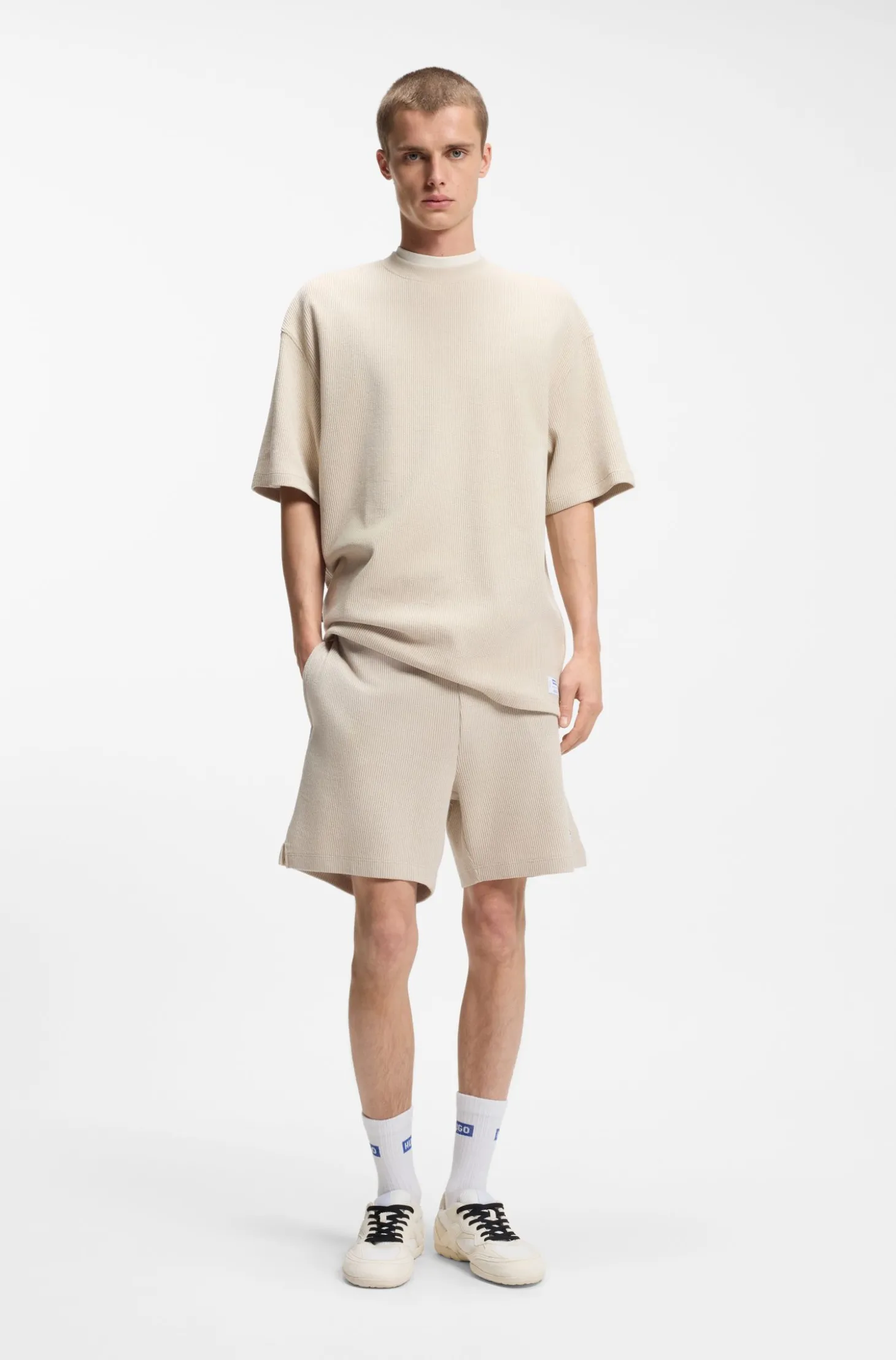 Loose-Fit Shorts aus Baumwoll-Mix mit Waffelstruktur