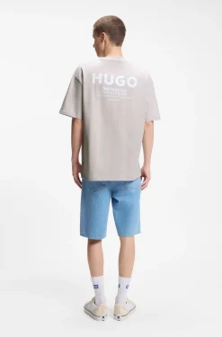 Loose-Fit T-Shirt aus Baumwolle mit Logo-Artwork hinten