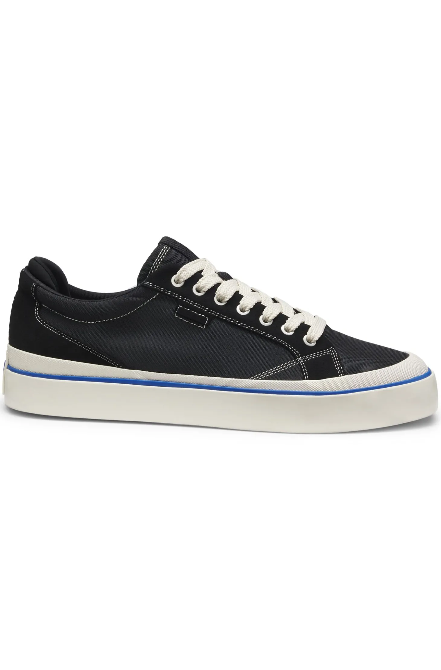Lowtop Sneakers mit blauer Sohlen-Linie