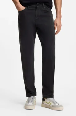 Maine Regular-Fit Jeans aus bequemem Stretch-Denim