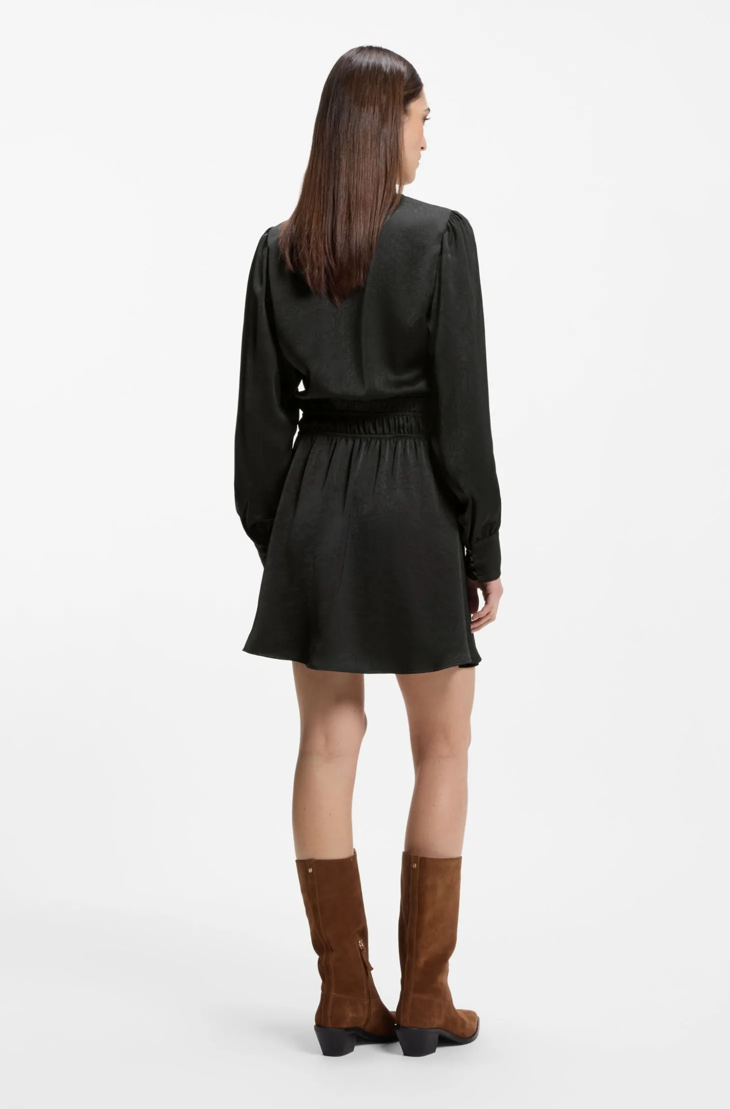 Midikleid aus Satin in Knitter-Optik