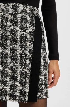 Minirock aus Tweed mit Feder-Muster