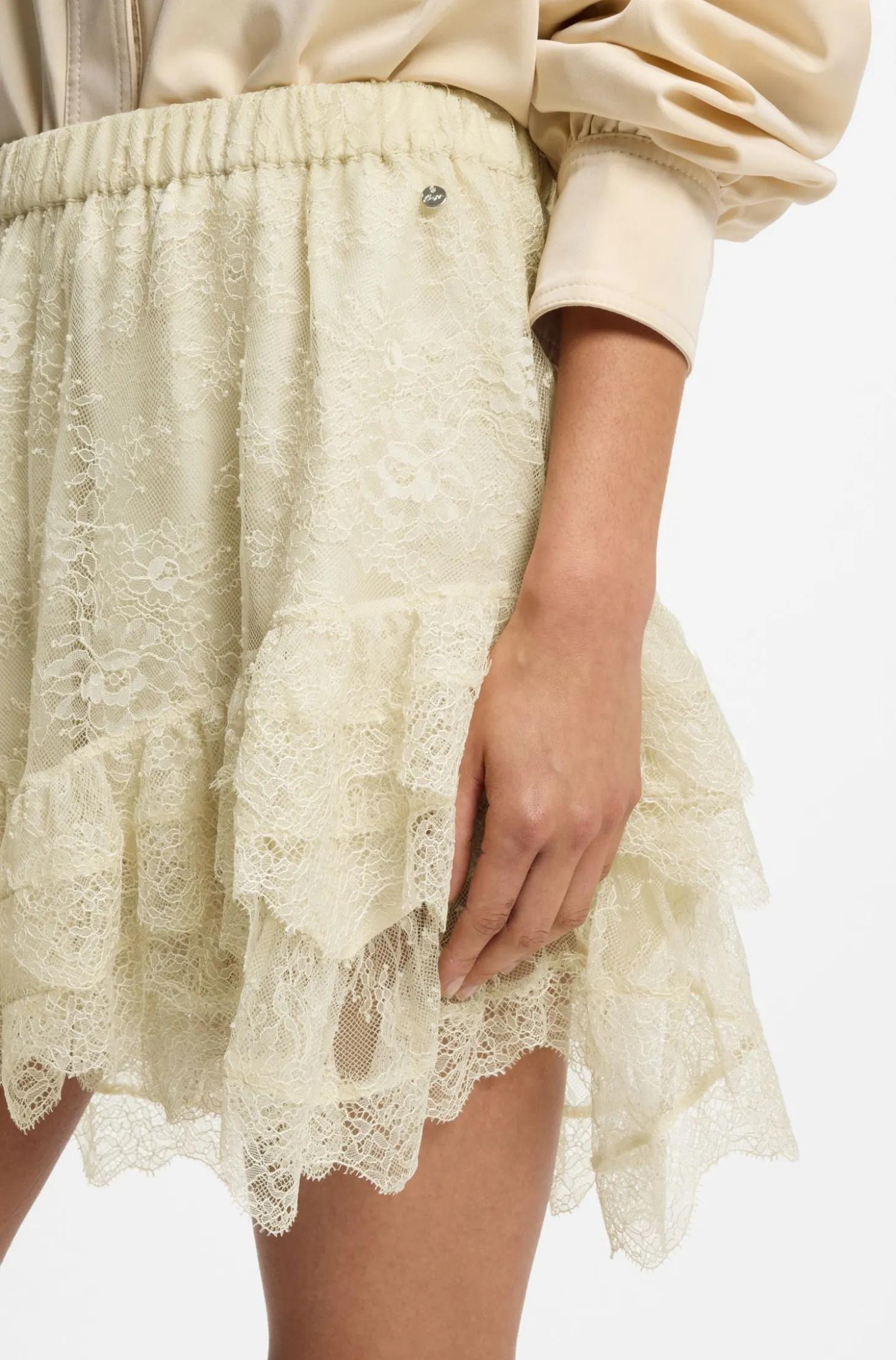 Mini Skort aus geraffter Spitze