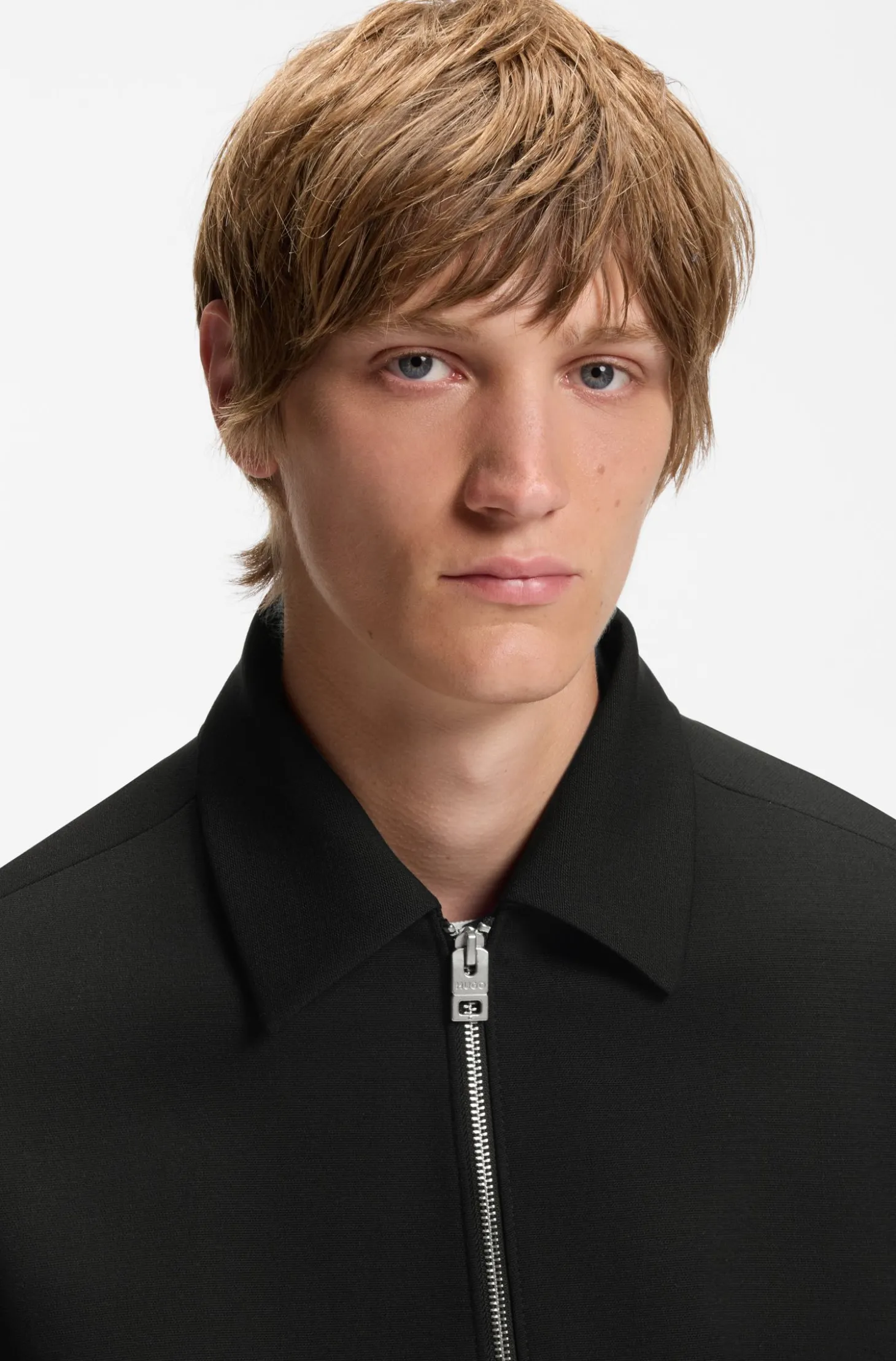 Modern-Fit Blazer aus Performance-Stretch-Canvas