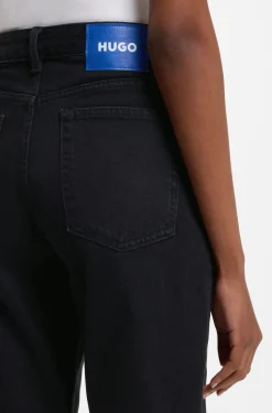 Mom-Jeans aus schwarzem Stretch-Denim