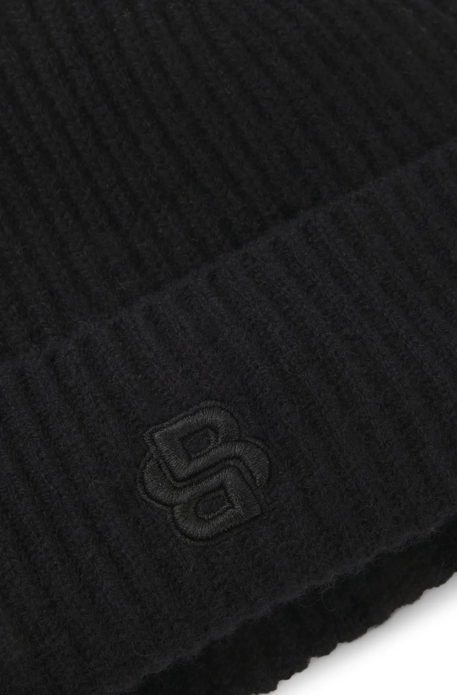 Mütze aus Woll-Mix mit Kaschmir und Double-B-Monogramm