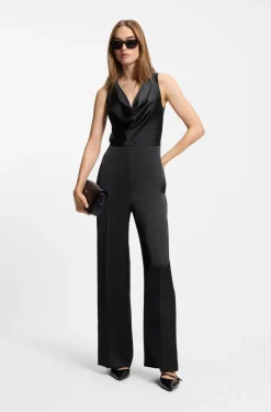 Overall aus Satin mit Wasserfall-Ausschnitt