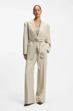 Oversized Blazer mit Gürtel