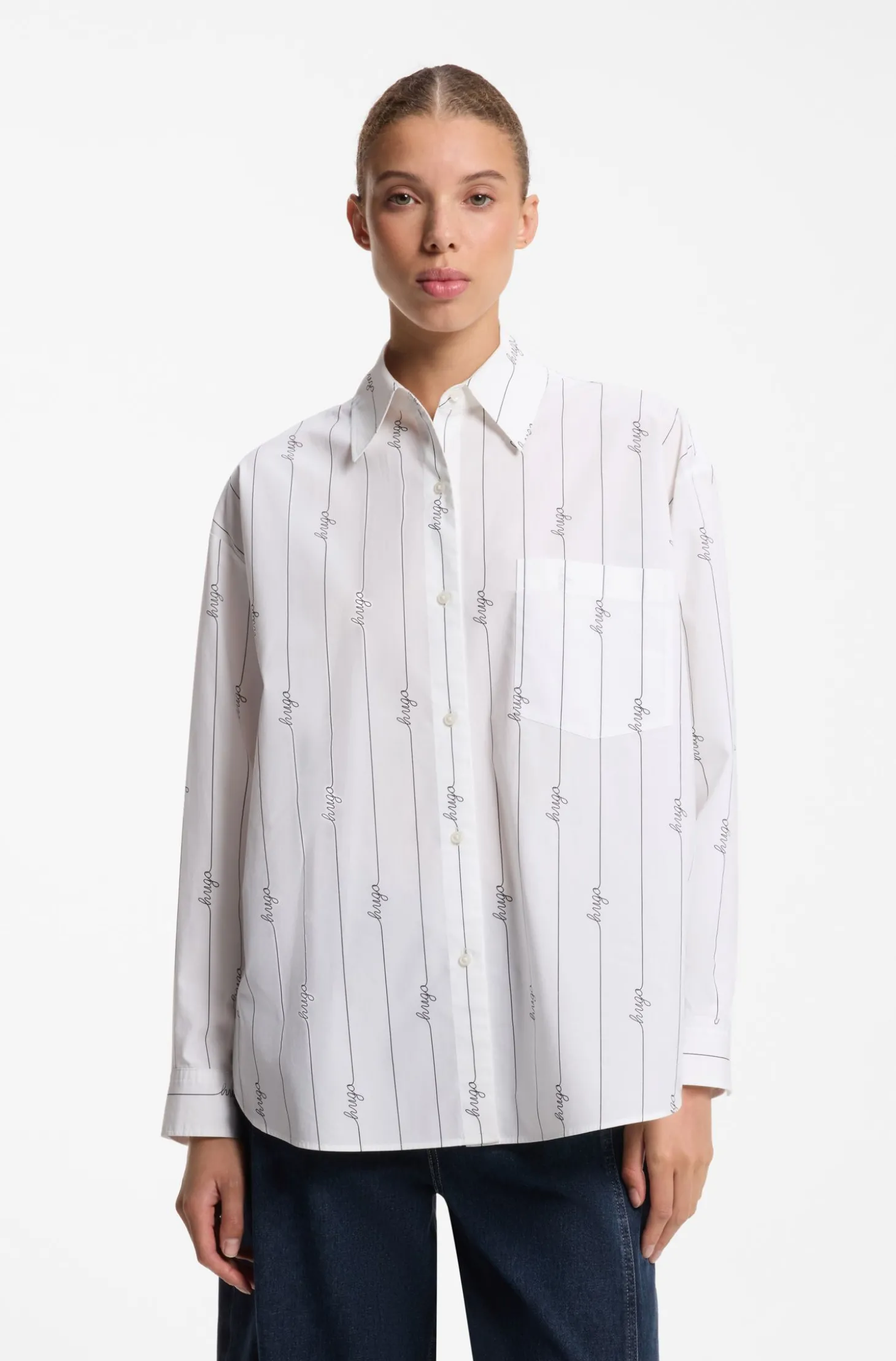 Oversized-Fit Bluse aus Baumwoll-Popeline mit Logo-Schriftzügen