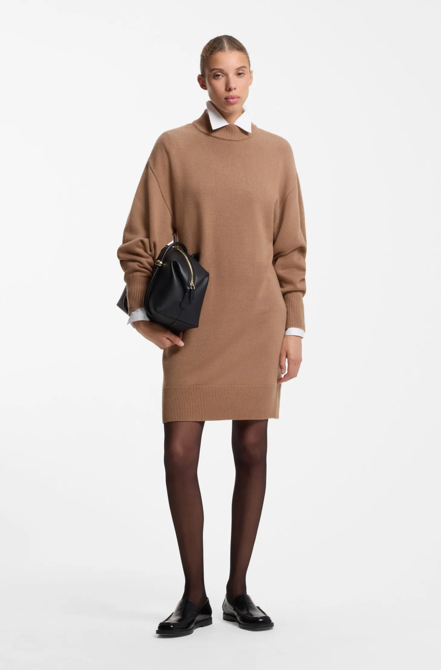 Oversized-Fit Strickkleid mit Stehkragen