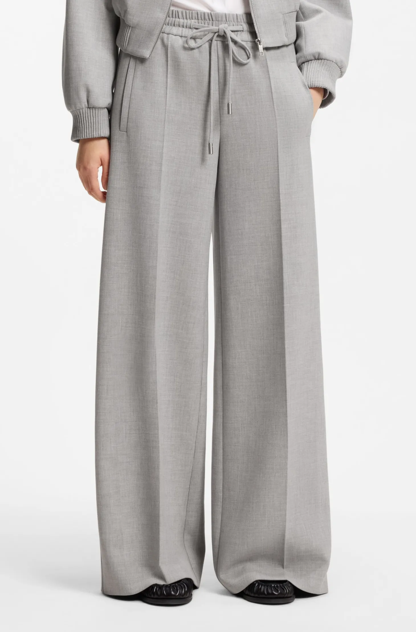 Oversized Hose aus meliertem Stretch-Twill